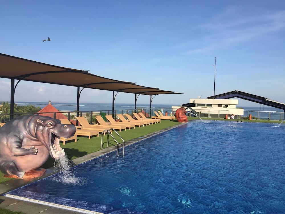Sulis Beach Hotel & Spa Кута Екстериор снимка